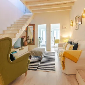 Sunny Sao Paulo Apartment